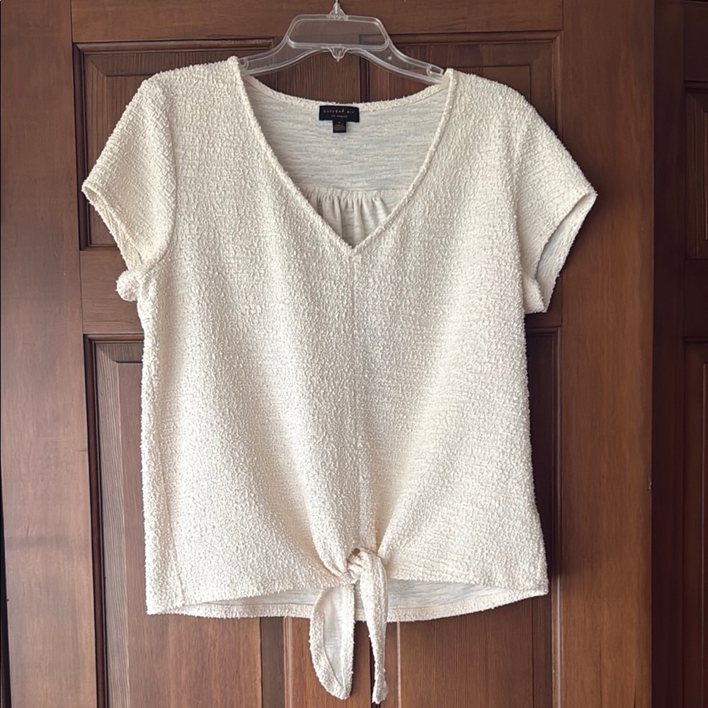 Current Air Women's Cream Textured Tie-Front Top
